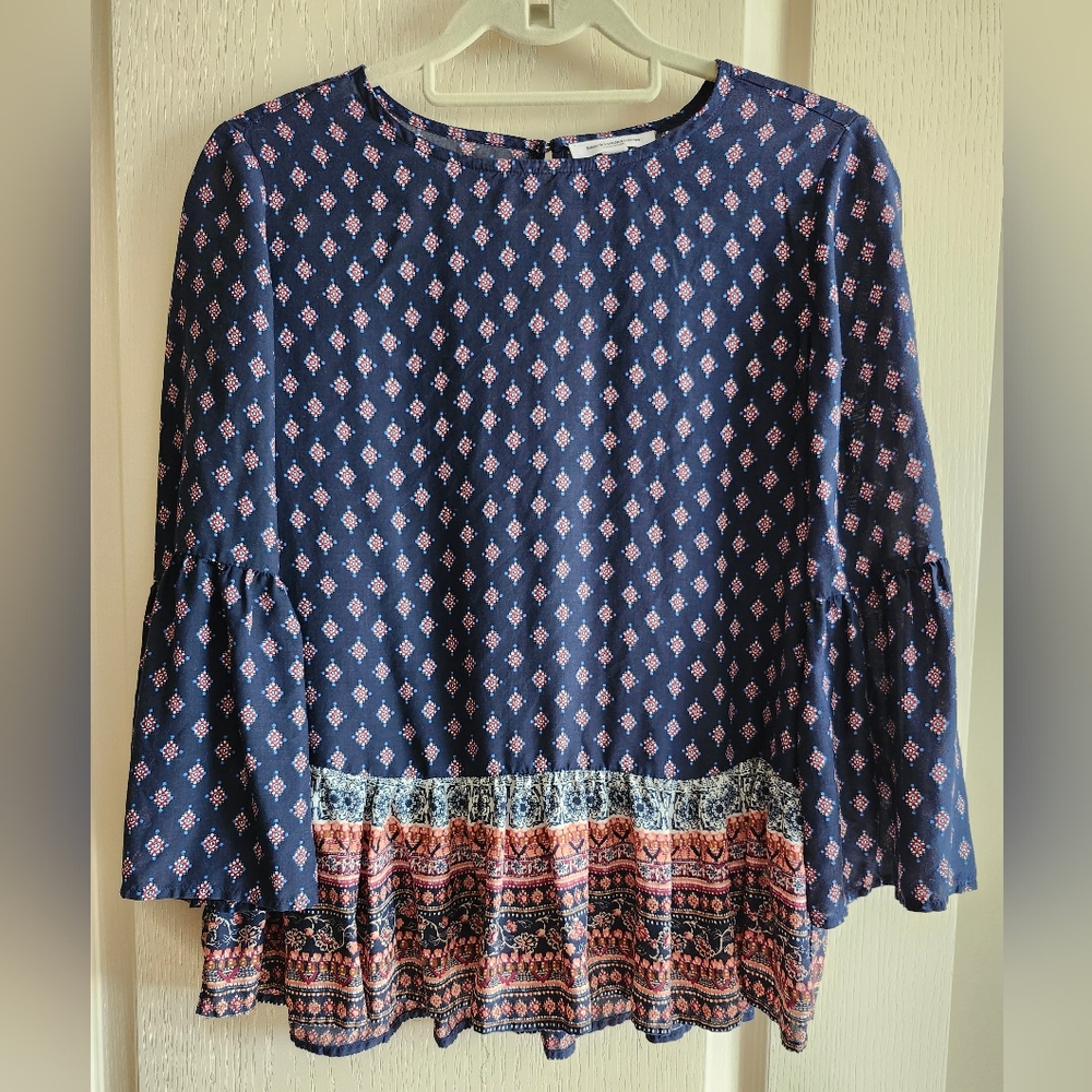BEACH LUNCH LOUNGE Boho Bell Sleeve Shirt. Women's Size Small. 💙🤎